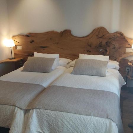 Hotel Rural El Yunque Santibanez de la Pena ภายนอก รูปภาพ